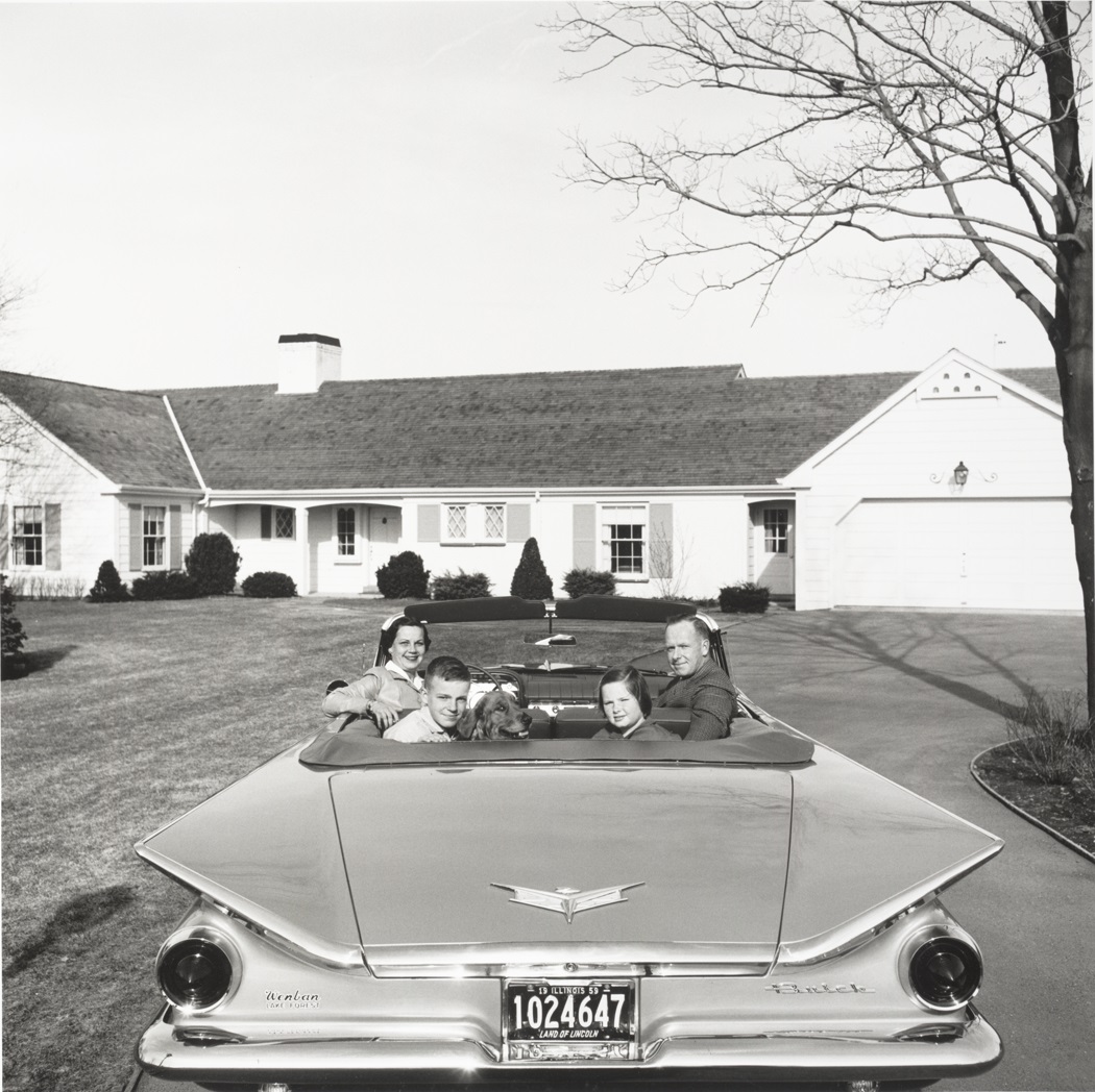 Buick Convertible and Family, Chicago